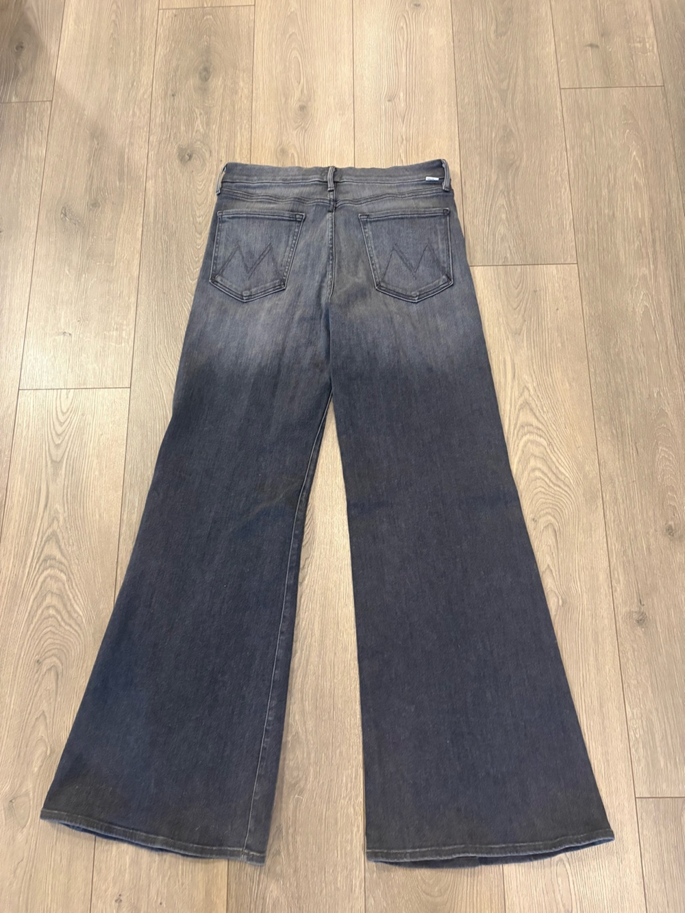 mother jeans the roller heel x marks the spot size 32 Black Gray Wide Leg